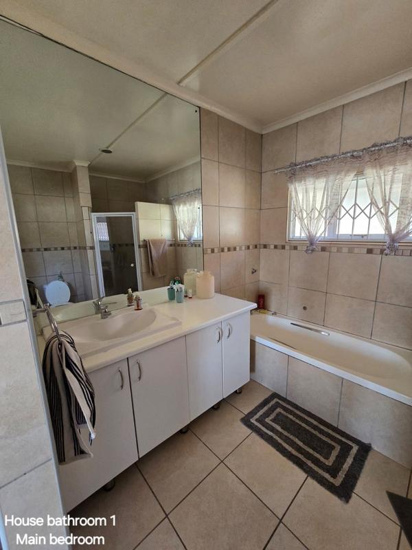 4 Bedroom Property for Sale in Sasolburg Ext 4 Free State